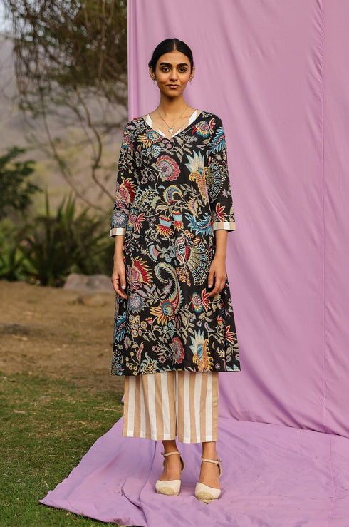 Kaari A-line Kurta- Pant Set